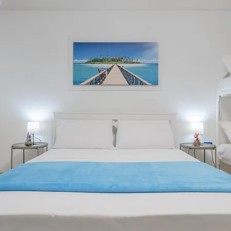 Casa de hóspedes Baia - Summer