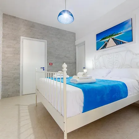 Casa de hóspedes Baia - Summer